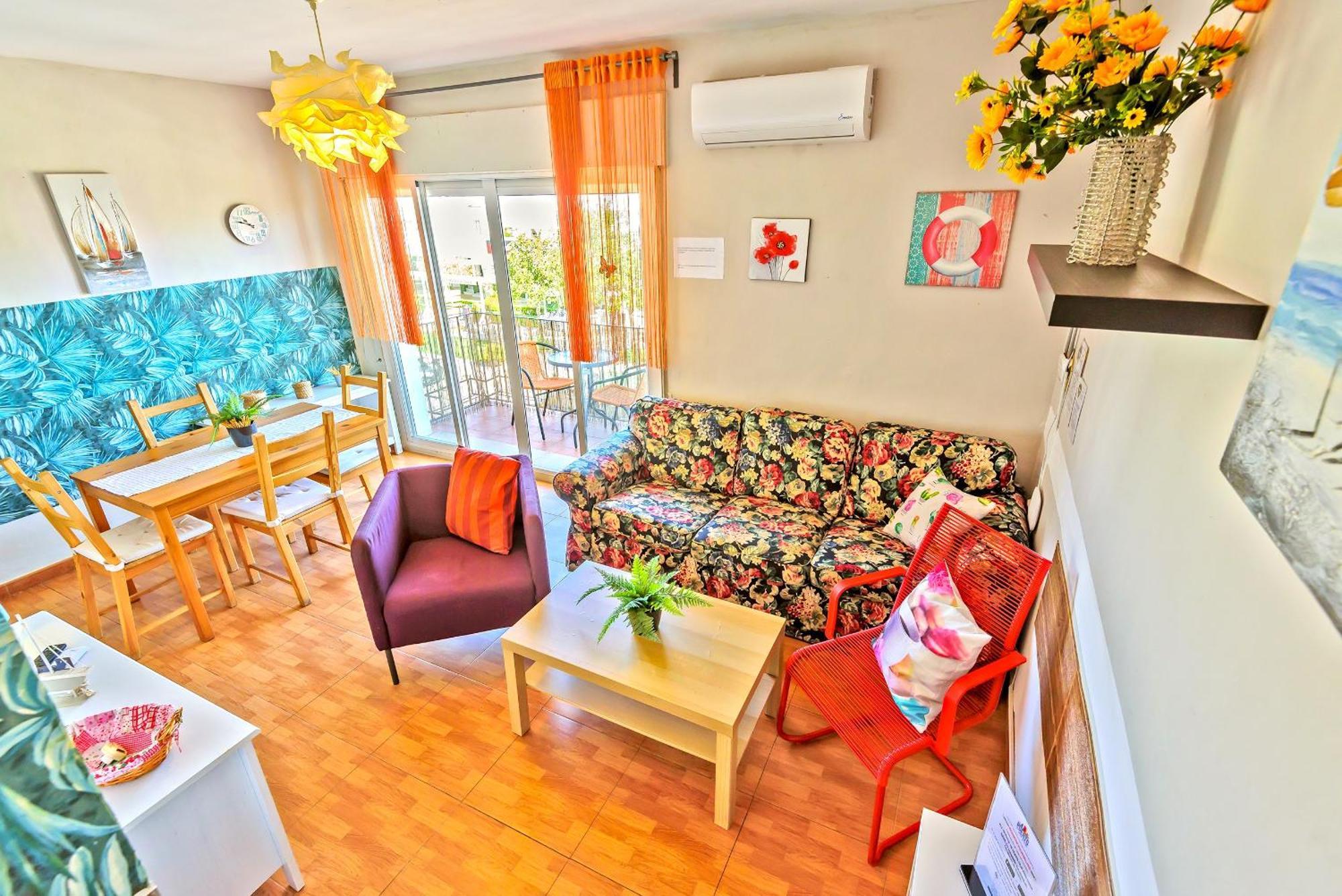 Plaza De Toros 3-bedroom With Balcony *