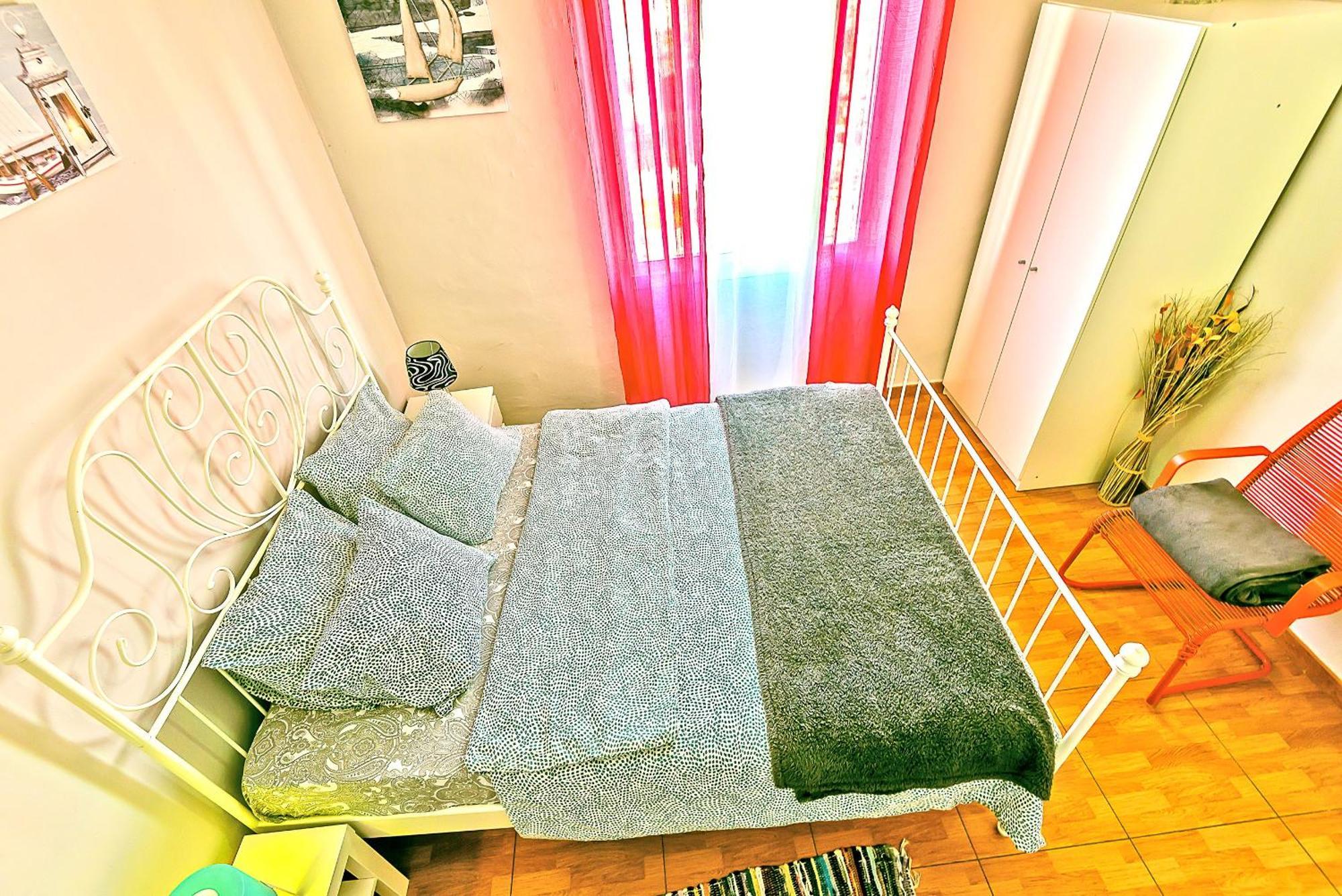 Plaza De Toros 3-bedroom With Balcony Apartment El Puerto de Santa Maria