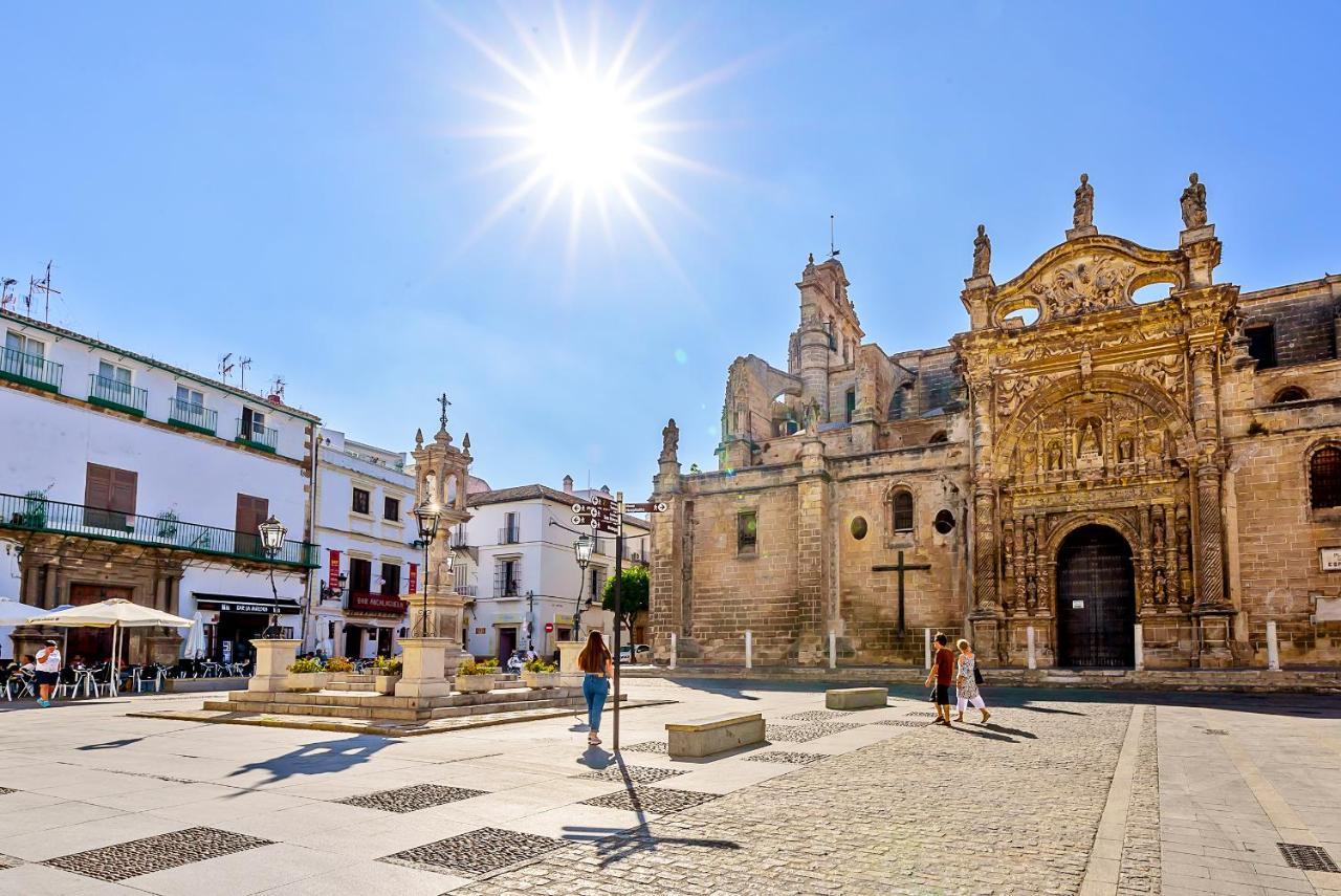 Plaza De Toros 3-bedroom With Balcony