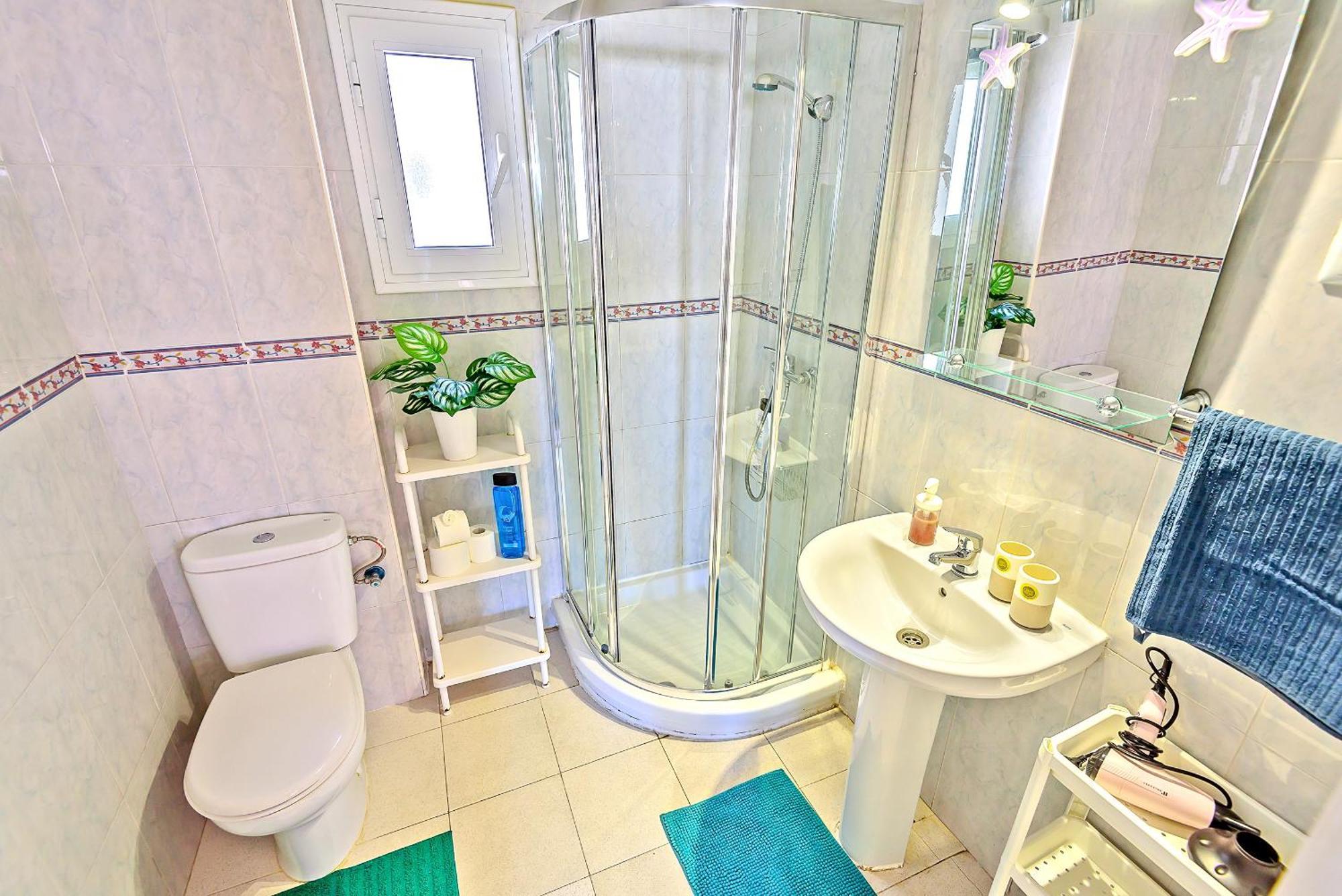 Plaza De Toros 3-bedroom With Balcony * El Puerto de Santa María